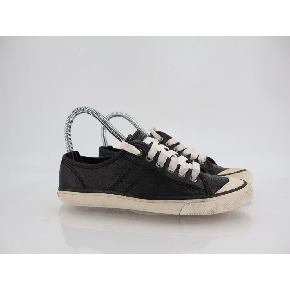 Frye Betty Womens 6.5 Black Leather White Sole Tennis Shoes Casual Comfort